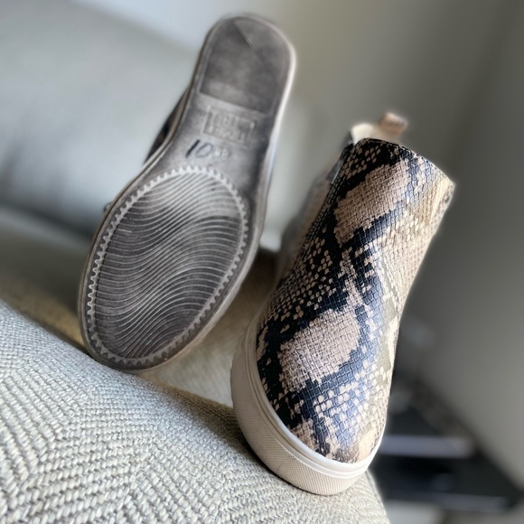 EUC Wedge Sneakers! - Picture 6 of 12